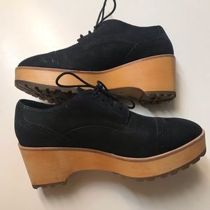 Eileen Fisher wooden platform Oxford shoes (black)